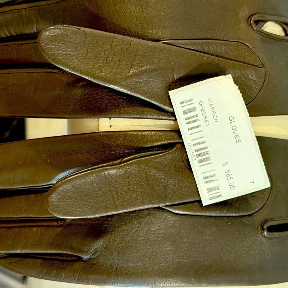NWT /RARE / Vintage Perrin chocolate brown calfskin leather gloves